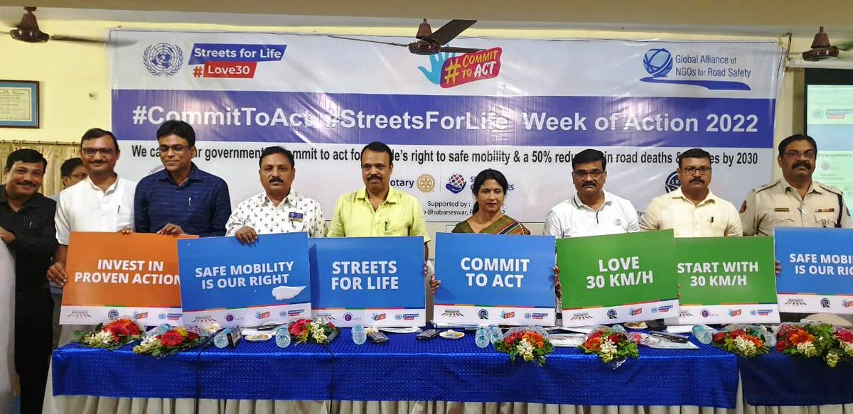 MayorofBBSR's tweet photo. Road safety programme – #CommitToAct & #StreetsForLife – was organised by SAFE India in Bhubaneswar to Sunday with the aim to make the city roads accident-free. https://t.co/IK47tCjuqL