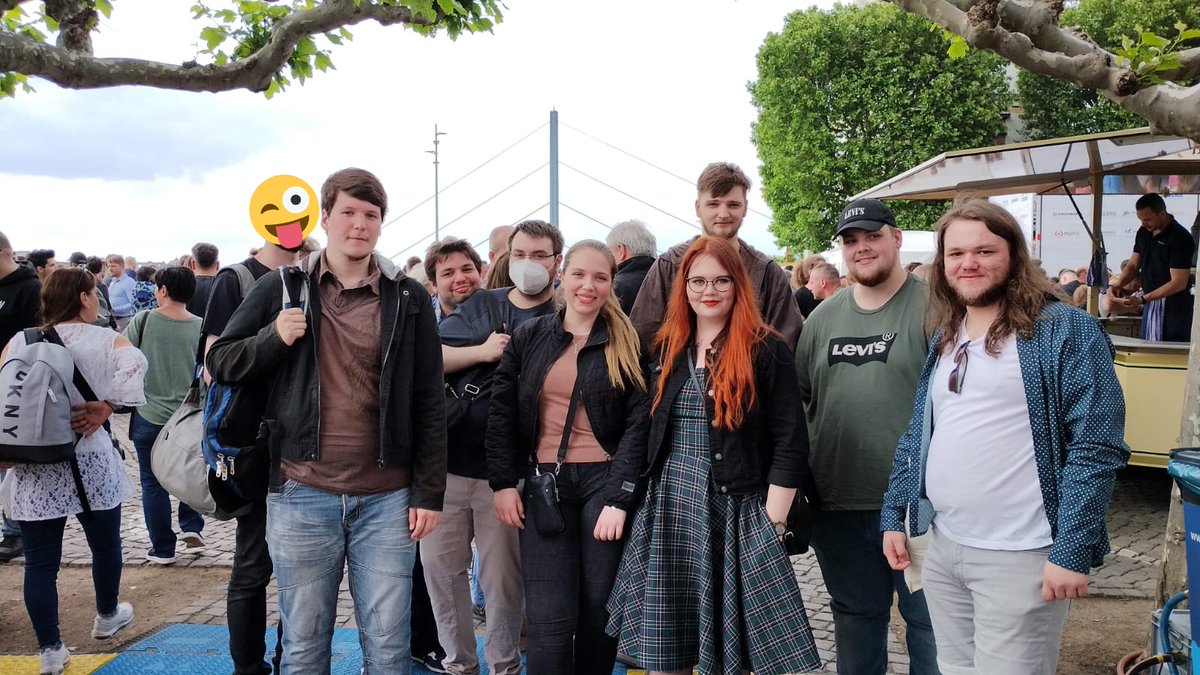 ArthurTheGuy's tweet photo. Visited the "Japan Day" with a group of friends yesterday. https://t.co/1JeEShJAbQ
^ This article explains what it is.
I'll never forget the constant traffic jam as a pedestrian with how many ppl visited. 😅
In all honesty though it's been a while since I've had this much fun! 🥰 https://t.co/leCDREnVAr