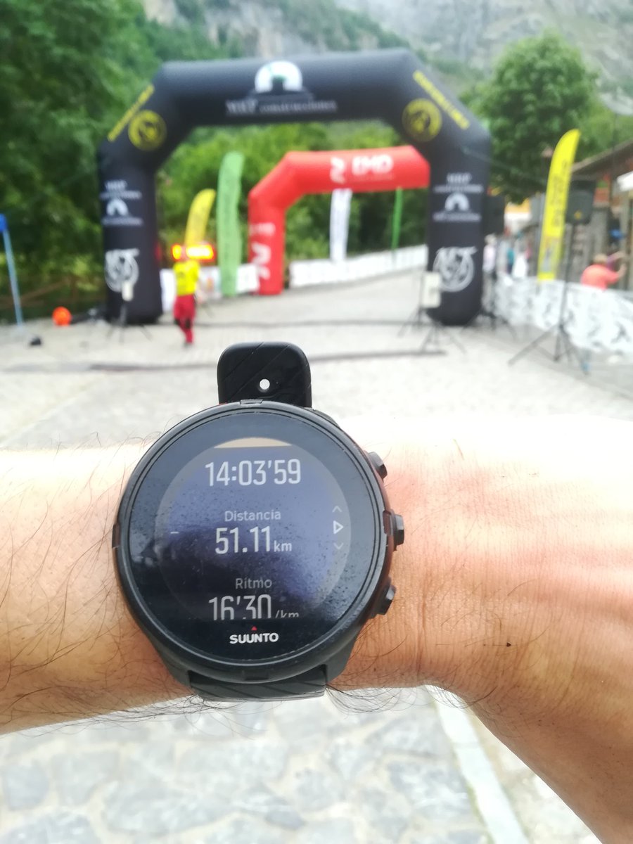 albcrespo9's tweet photo. El Cainejo es una carrera durísima. De otra liga. No es fácil hacerla sin sufrir ni tener calambres en sus 52 km y 10.200 metros acumulados. Una ultra más para la colección. https://t.co/zHBSYxxzkN