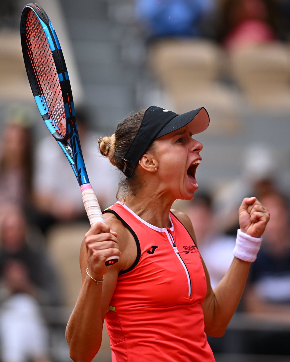 rolandgarros's tweet photo. WOW. 🤯

@MagdaLinette #RolandGarros https://t.co/afAZ2XPVeD