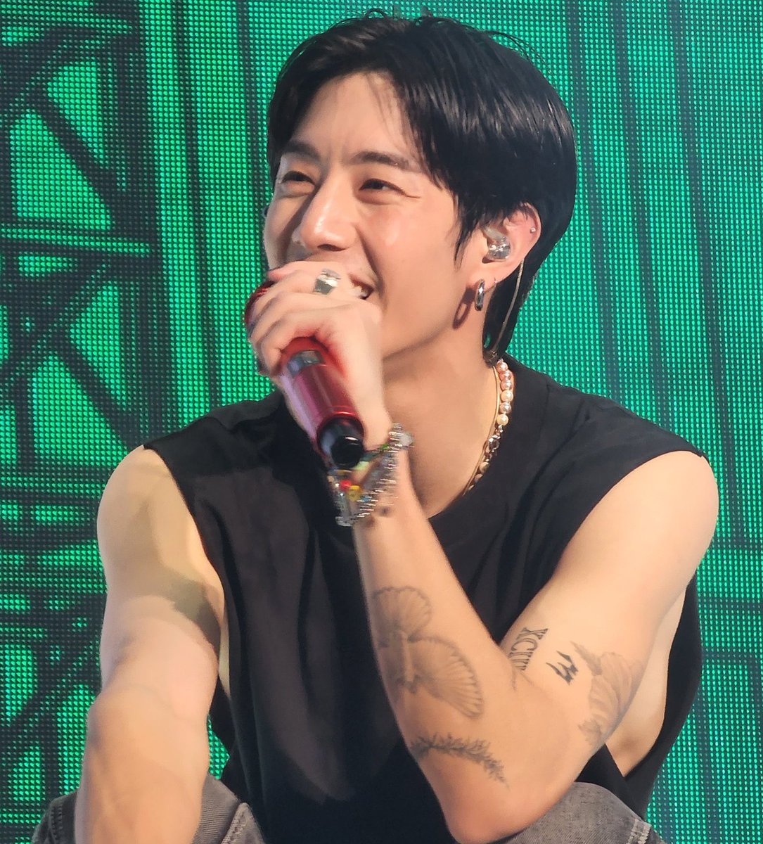 yiensource's tweet photo. dream boy https://t.co/1JhdObFpOY