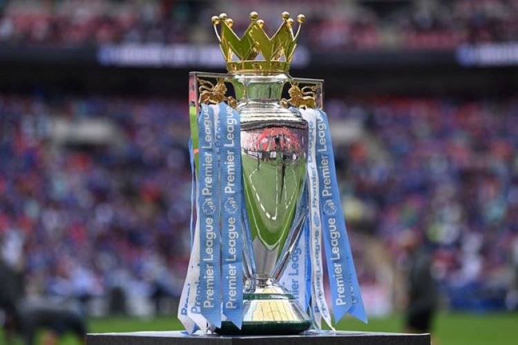 betsquad_app's tweet photo. #PremierLeague final day 🏆

Man City or Liverpool - who will win the league? 🏆

Spurs or Arsenal - who's coming 4th? 💪

Burnley or Leeds - who's going down? 😬

It's a HUGE day of #EPL footy today 🥅

Head over to https://t.co/64nYxhfhYM to bet on all the key action 🔥

(18+) https://t.co/7lESRobt73