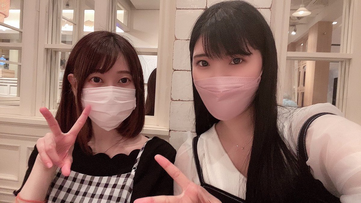 先日まりーなと久しぶりに会いました
めちゃ楽しかった🤍🤍
＼＼\\٩( 'ω' )و //／／