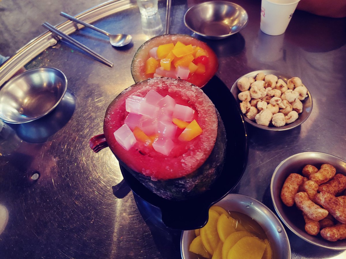 wonjusaneun's tweet photo. 5둴22일 일요일 지인 1 처음만난분1 
1차를 마시고 단구동에 있는포차 신선 메뉴 ㅋㅋㅋ  슬슬 취하네 https://t.co/yQ9WaRjQuX