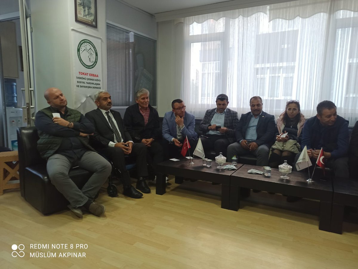RYagar's tweet photo. İstanbul'da Faaliyet gösteren, #Tokkon, #İstokdef #Erdef #Redef #Nikdef Başkanlarımızla birlikte
B.evler ilçemizde Faaliyet Gösteren Sivil Toplum Kuruluşu Başkan ve Yöneticilerimizle Buluştuk.
Bahçelievler deki Tokatlılar olarak istişarelerde bulunduk.
#İstokdef
#Tokkon https://t.co/nK6z6M5Dut