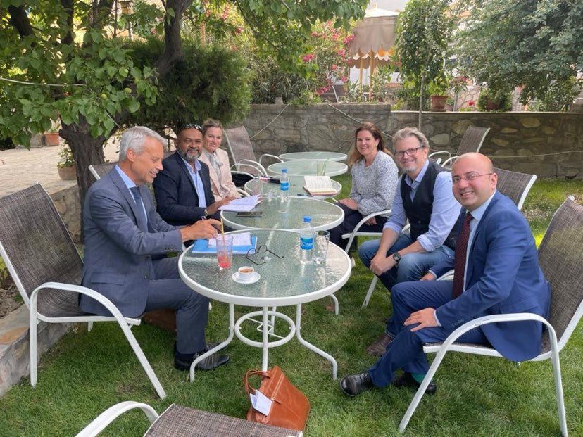 Message from <a href="/NACAfghanistan/">Afghanistankomiteen (NAC)</a>  @kirkensnodhjelp
@actalliance - humanitarian situation precarious, support and capacity building needed, employment of female workers 40%, meeting on the ground in Kabul is important  <a href="/havnanne/">Anne Havn</a>  <a href="/borgen_siri/">Siri Borgen</a> <a href="/NorwayMFA/">Norway MFA</a>