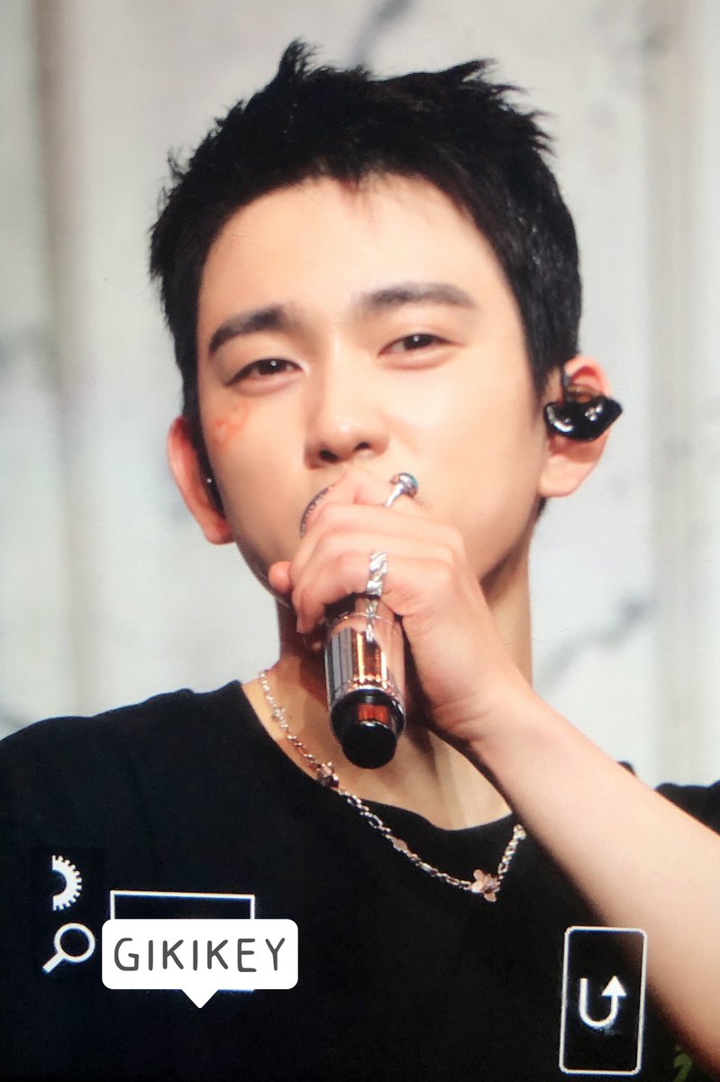 gikikey0922's tweet photo. /프리뷰/
220522 
#진영 #박진영 #갓세븐 https://t.co/qYSohr8XRI