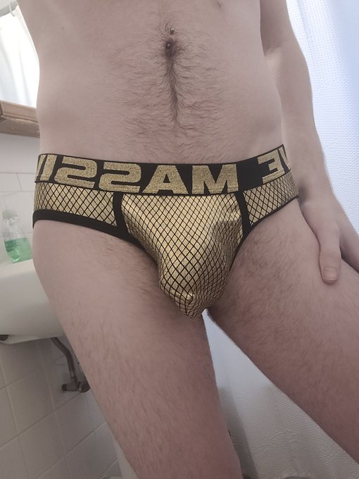 1 pic. I love these way more than I thought I would, I didn't know the butt was mesh when I bought them