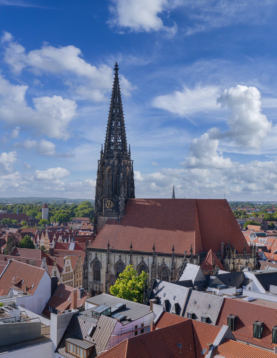 muensterpicture's tweet photo. St. Lamberti Kirche im Sommer ☀️🤩⛪️ #muenster #münster #ilovemuenster #ilovemünster #lambertikirche #sommer https://t.co/EZ1TTeBA8B