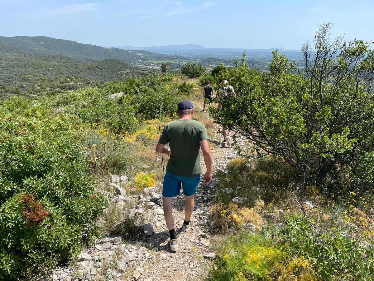 BeingWith2's tweet image. Vier schitterende dagen met 9 geweldige mensen op reis. Wat hebben we een mooie tijd samen gehad. Gelachen, gehuild en samen God gezocht. Wat heeft Hij veel hersteld, geopenbaard en wat mochten wij Zijn liefde ervaren. #Anduze #retraite #ondernemerschap #ondernemen #dopen #jezus