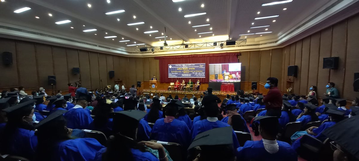 mph_amchss's tweet photo. Annual Convocation 2022 held at AMCHSS, SCTIMST for the 38th batch of Medical and Health Science students on 21st May 2022. 

#convocation #mph #amchss #health https://t.co/vT6UuIdNDq