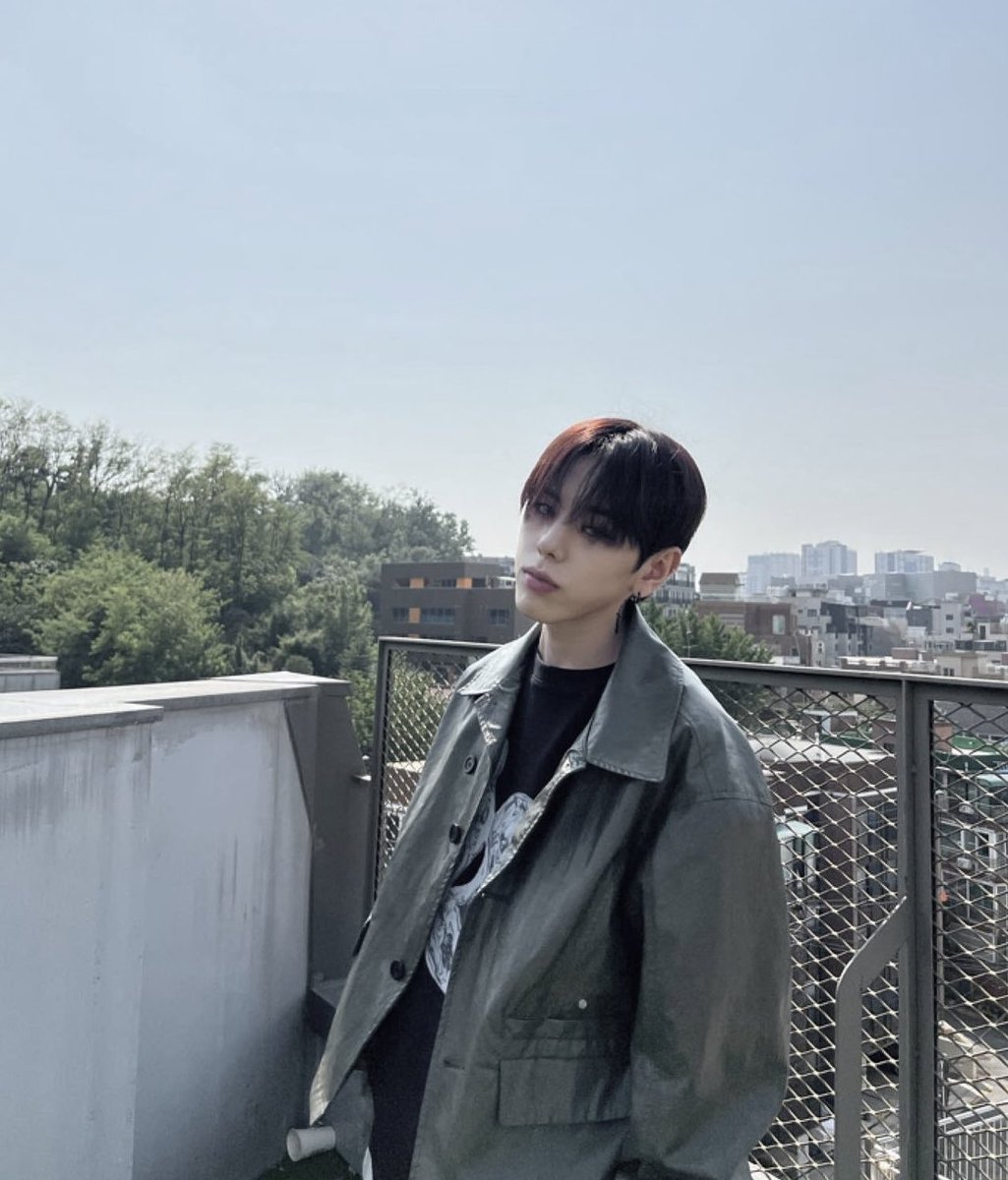 َ (@eboyjdh) on Twitter photo 