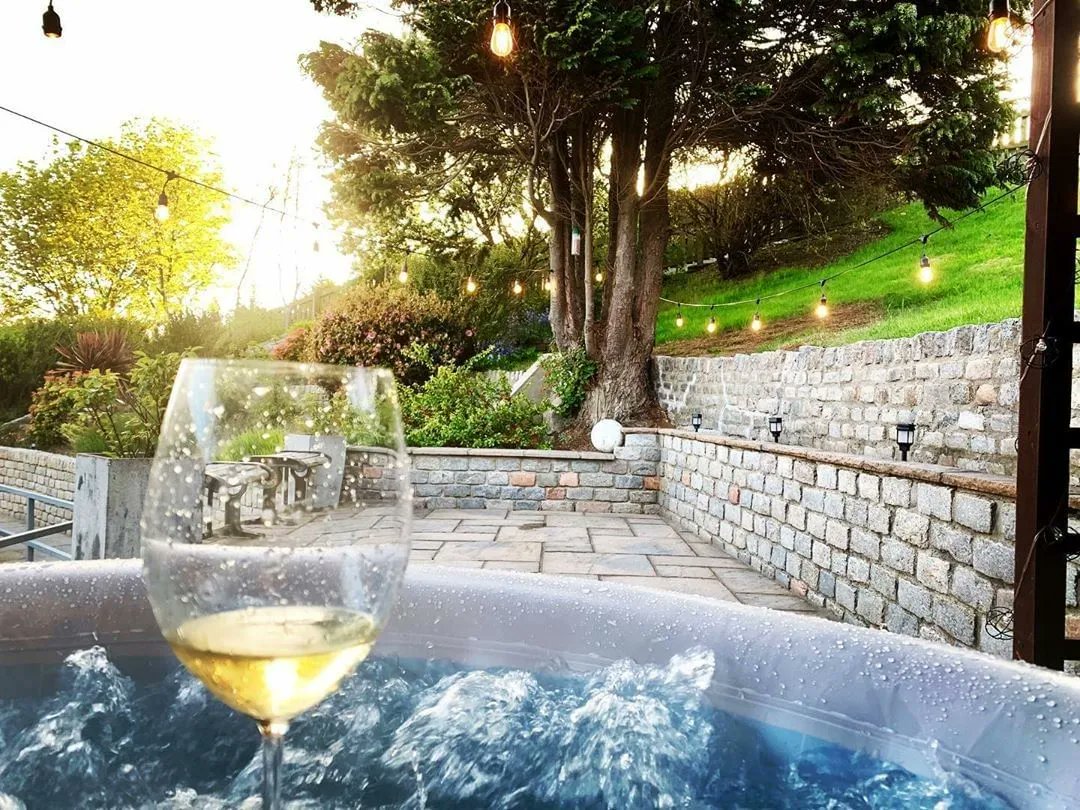 AllRoundFun's tweet image. Who&apos;s been in their hot tub this weekend? 😎 
@ohhollipop
buff.ly/3cHw0pq