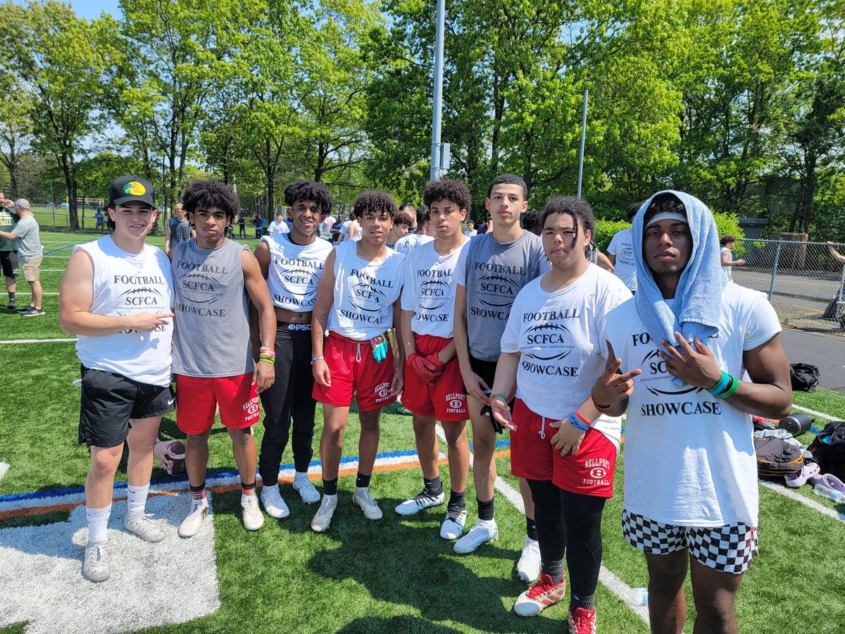 <a href="/Bellportfb/">Bellport HS Football</a> boys with <a href="/Justin_Marcia13/">Justin Marcia-Joachim</a> yesterday at the Suffolk showcase.

<a href="/LIBLITZ/">LI BLITZ</a> 
<a href="/JustinMiles_9/">Justin Miles</a> 
<a href="/JasonHunt35/">Jason Hunt</a> 
<a href="/Tylerburkejr1/">Tyler Burke⭐️</a> 
<a href="/jessebarnes07/">Jesse barnes</a> 
<a href="/DontePhillips05/">Donte Phillips</a> 
<a href="/51Walsh/">Andrew Walsh</a> 
<a href="/KyleMoodt/">CoachKyleMoodt</a>