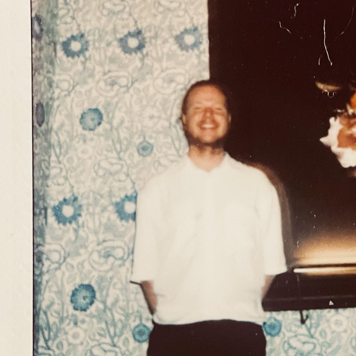 IMightBeThomas's tweet photo. One year anniversary of ‘Better’!! 🎊 

I’m still immensely proud of this release and so grateful for all the effort and love channeled in from all involved. 

Give the record a spin this Sunday:
https://t.co/dA6NCHnLzM

#folk #blues #rock #jazz #music https://t.co/vcxRSkE51T