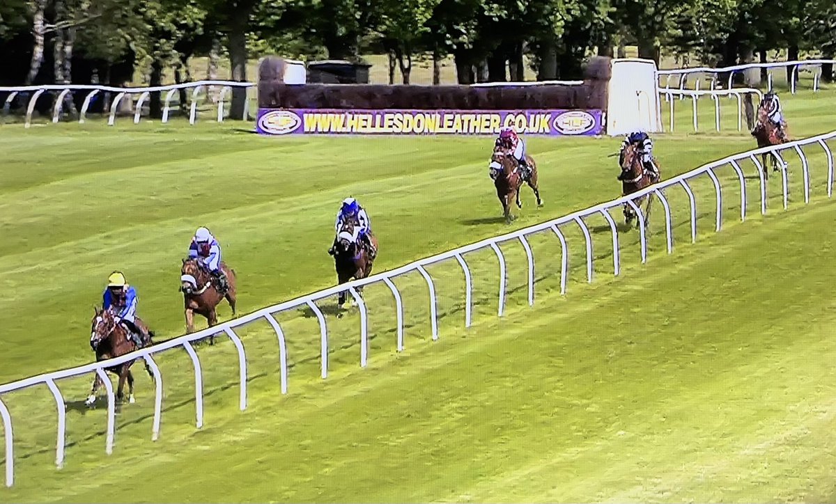 amajox's tweet photo. Congratulations @amajox @beckysmith360 WINS @RacingTV @FakenhamRC #Guidedbythescience @gillian_boanas to join #leadingladies @ginaandrews19 @lucy93_x all now on #7wins with just 5 days to amateur NH season @stratfordraces & #championships finale! #champs #topride #topjock👏🏆 https://t.co/Ry0K6ptv47