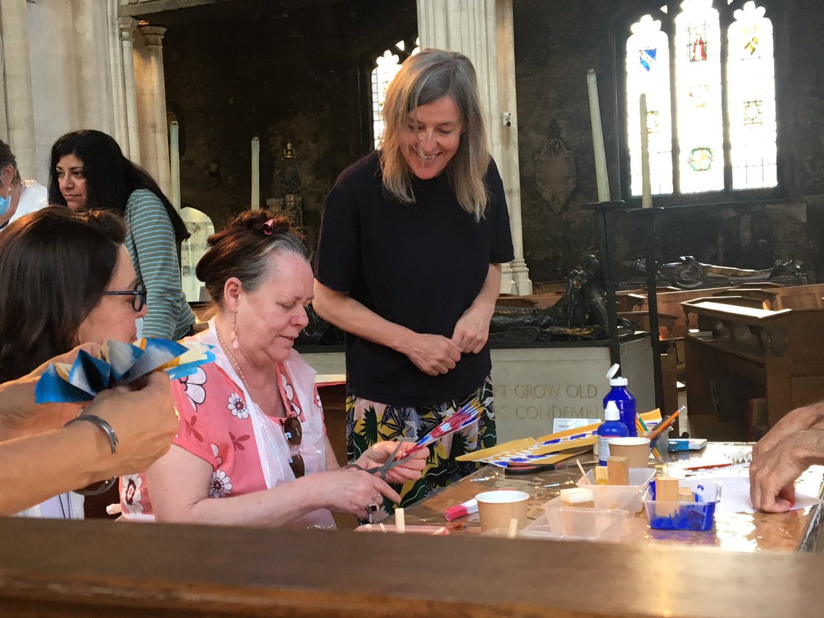 AllHallowsTower's tweet photo. Enjoying preparing our ‘Floating Field’ community art project today with artist Helen Maurer. Flowers with #prayers #SummerFestival #Superbloom #EcoChurch #FloatingField #SquareMileChurchs @Art_xianity  @TowerOfLondon https://t.co/sCSfeJZF5R