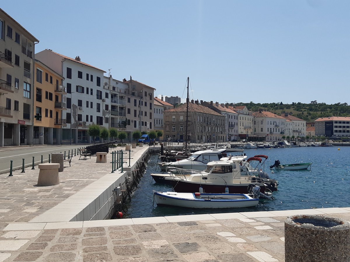 ThomasBickl's tweet photo. #TodayInMonuments: new #DomovinskiRat monument in #Senj, Kvarner.
@europeanness https://t.co/9A9m2ui4ZR