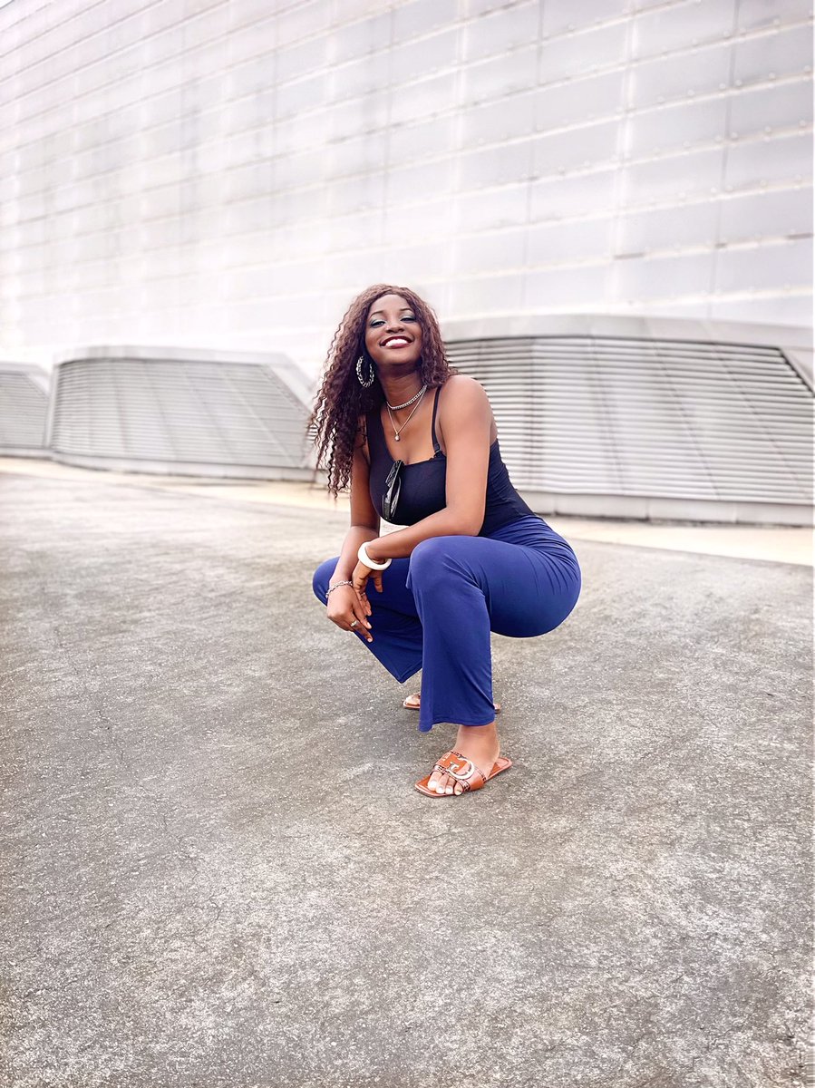 Queen Eddie 🖤👑 tweet media