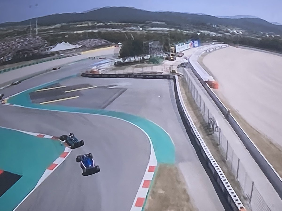 ElectricJ0e's tweet photo. Drone camera pretty sick though #f1 https://t.co/sAcG1FIUFd