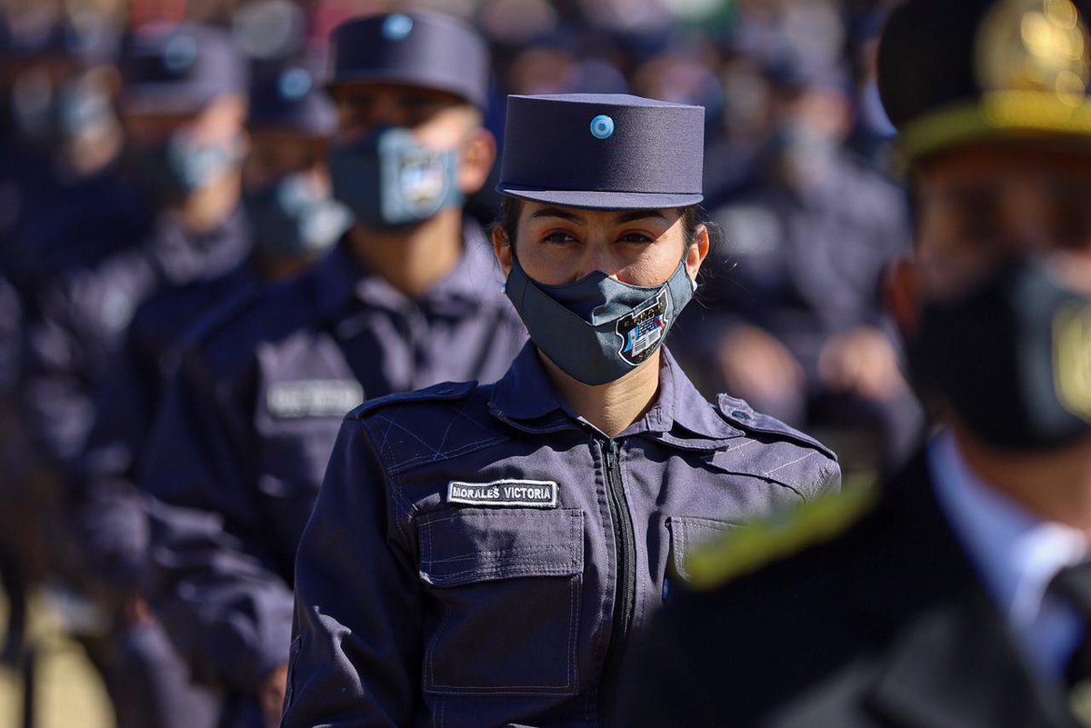 TeresitaMadera's tweet image. ¡Feliz aniversario a toda nuestra fuerza policial!

Gracias por ser esa Policía cercana, con vocación de servicio, que nos acompaña como sociedad brindando cuidado, seguridad y bienestar con su trabajo cotidiano.