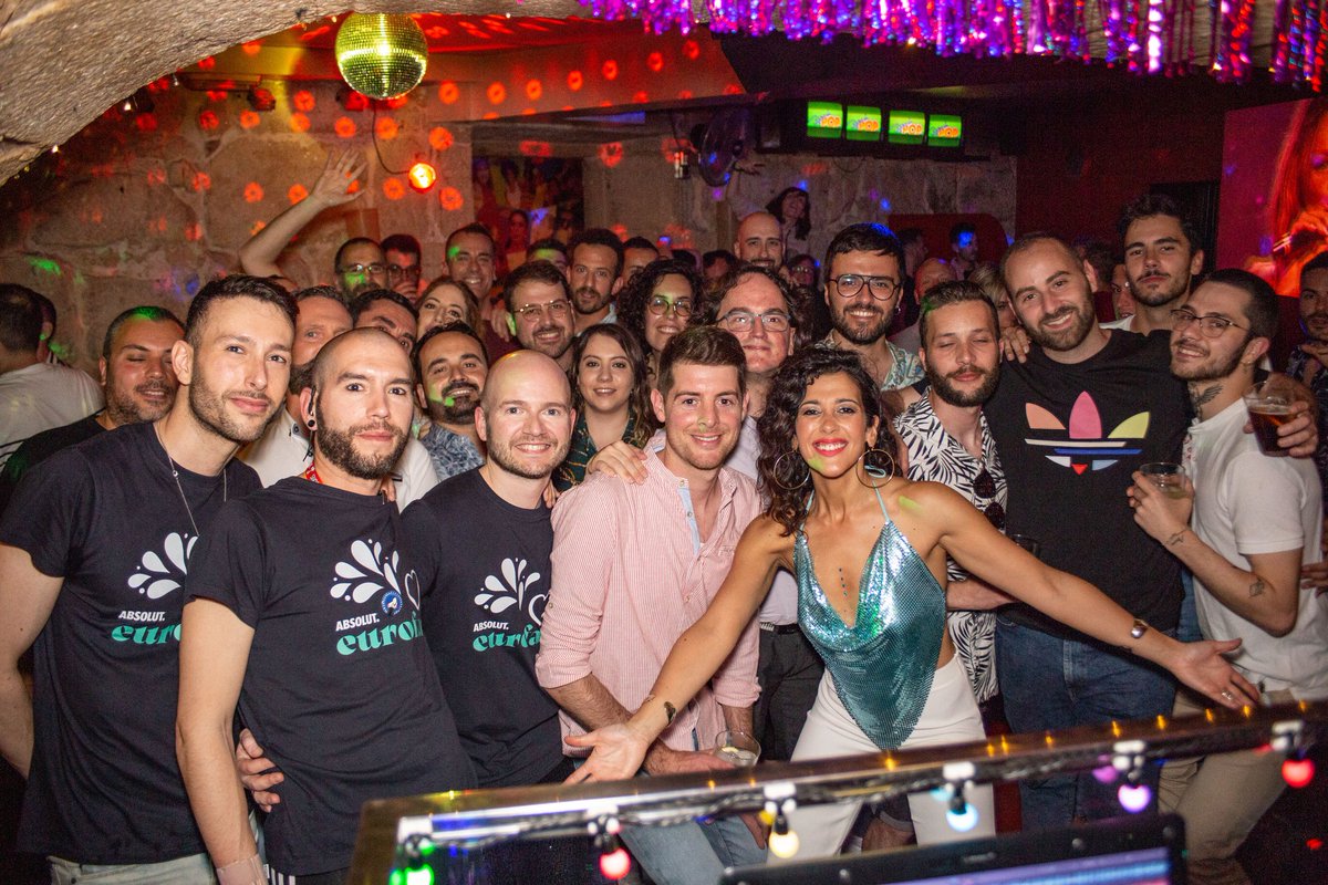 Os dejamos en el Facebook del Plaff la sesión de fotos de <a href="/fotodanimarcos/">Fotografia Dani Marcos</a> de nuestra Fiesta ABSOLUT eurofán del 7/5/22 con la gran <a href="/LuciaPerezMusic/">Lucía Pérez</a> ¡Nos encantaría que os etiquetaseis en las fotos! Fue un fin de semana tan guay que no lo olvidaremos nunca.Amenazamos con repetir!