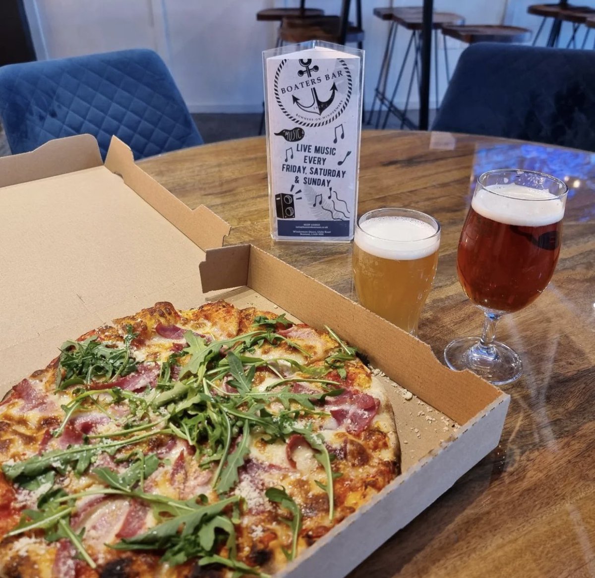 möbru fruit beers (@mobrufruitbeer) on Twitter photo “What’s not to like about beer and pizza” - danparkqtn
Love hearing that the mö strawberry beer is going down a treat at <a href="/BarBoaters/">Boaters Bar</a>! 🍓 “What’s not to like about beer and pizza” - danparkqtn
Love hearing that the mö strawberry beer is going down a treat at <a href="/BarBoaters/">Boaters Bar</a>! 🍓