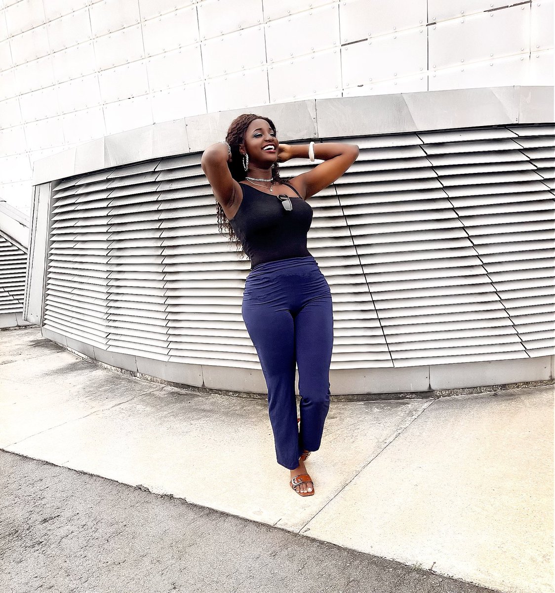 Queen Eddie 🖤👑 tweet media