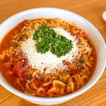 サッポロ一番をアレンジで楽しむ!トマトしおラーメン。