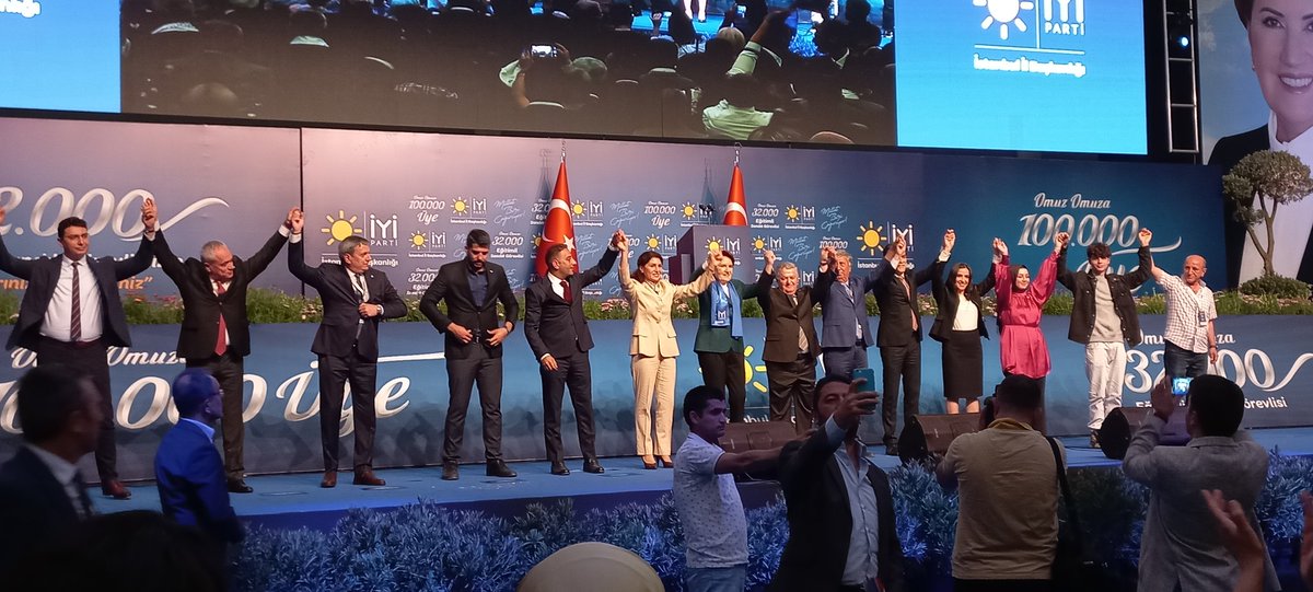 iyipartikartal1's tweet photo. Daha nice 100.000'lere, 
daha nice Güneş'li günlere ☀️🇹🇷
@meral_aksener 
@SBugraKavuncu
@Dilrubaoglckl 
#AzKaldı 
#OmuzOmuza https://t.co/UzCsCGROXl