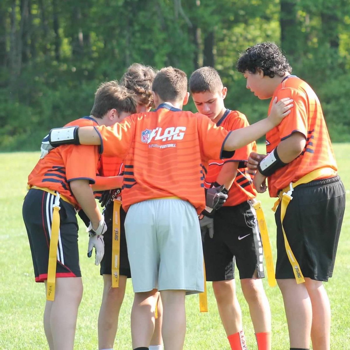 Even in some serious heat, it was a solid Sunday morning of flag in Farmington, CT. <a href="/FMudhogs/">Farmington Valley Mudhogs</a> <a href="/NFLFLAG/">NFL FLAG</a>