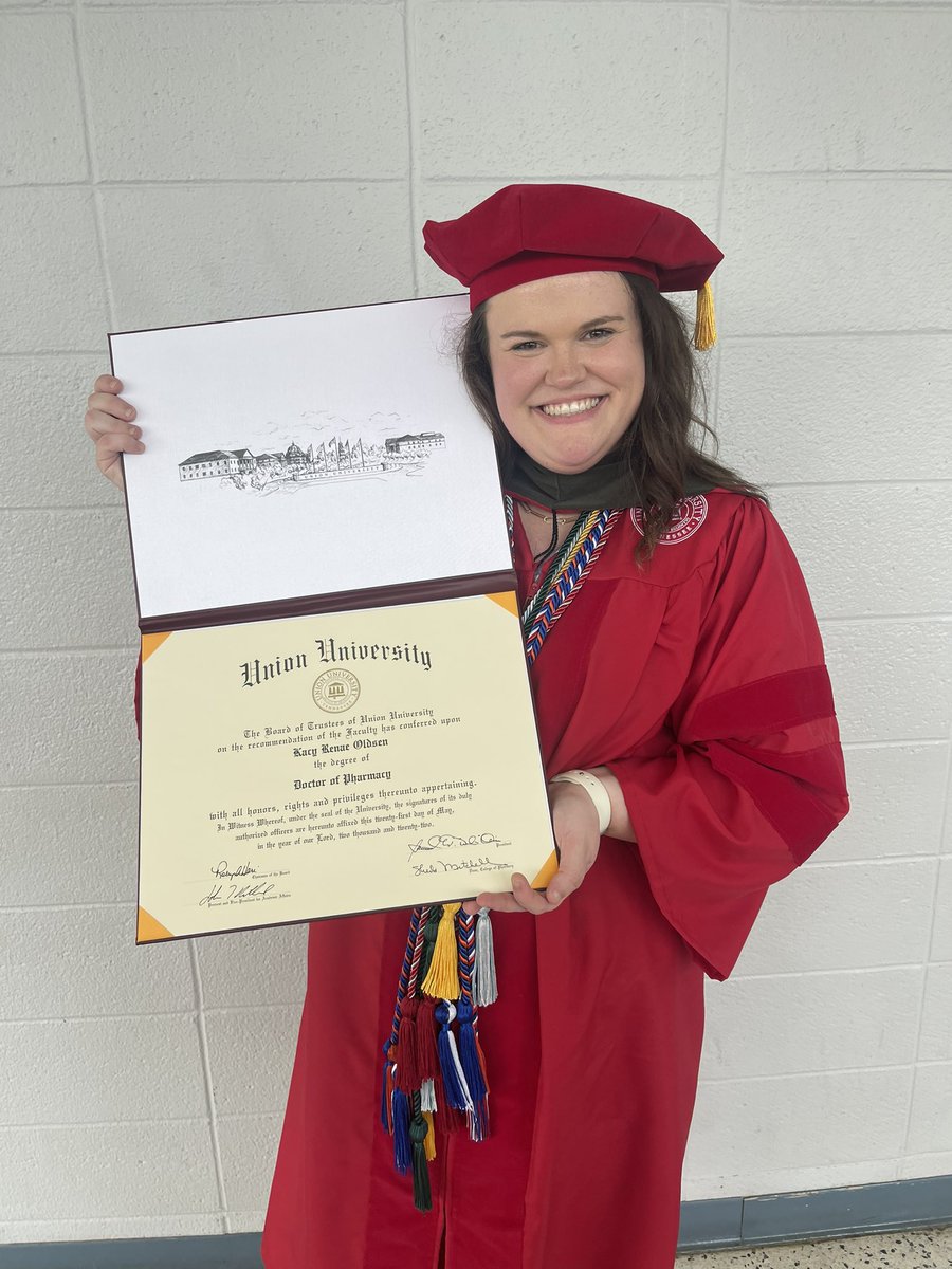 Officially Kacy Oldsen, PharmD! #TwitteRx