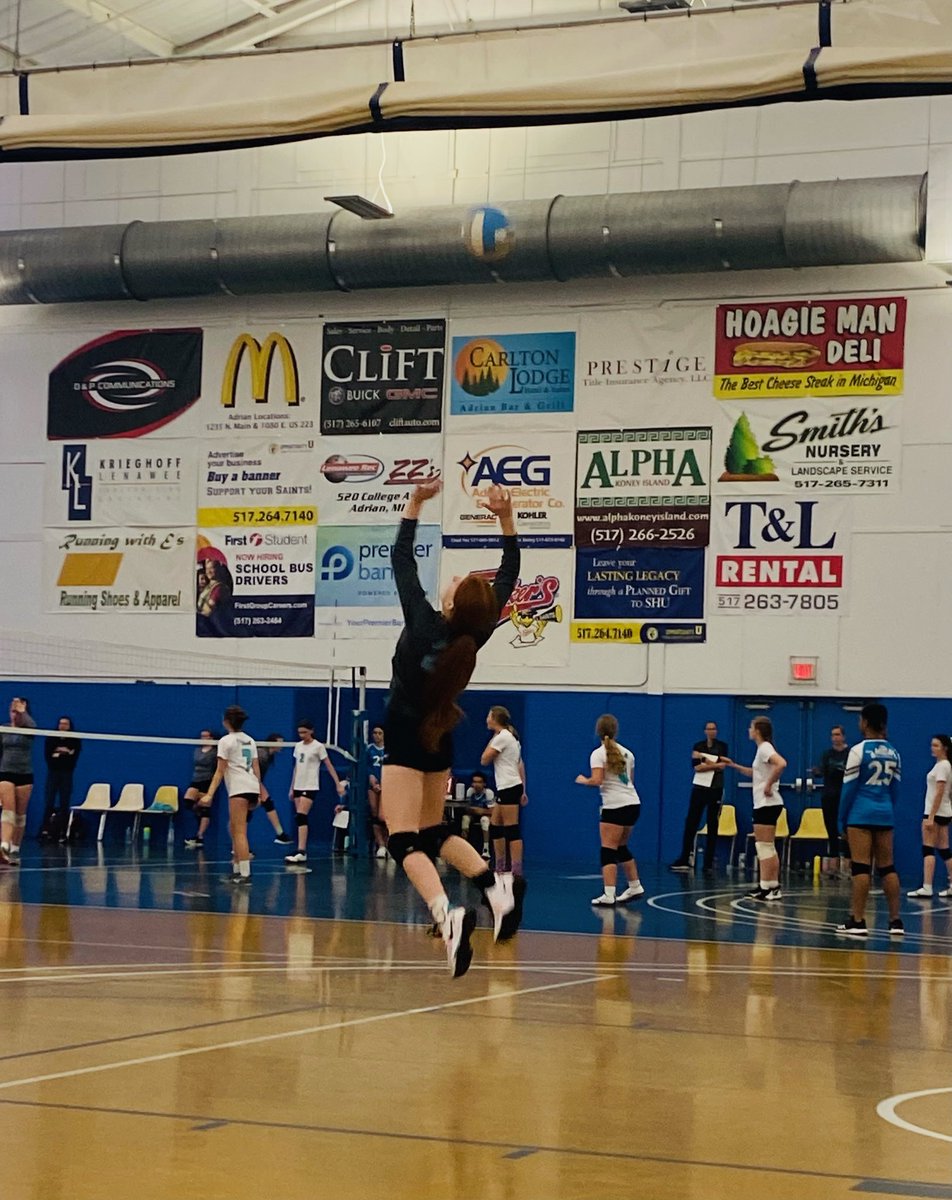 brianpuffer's tweet photo. Raylee killing the jump serve today! #gosmash https://t.co/PCU7TzMjUT