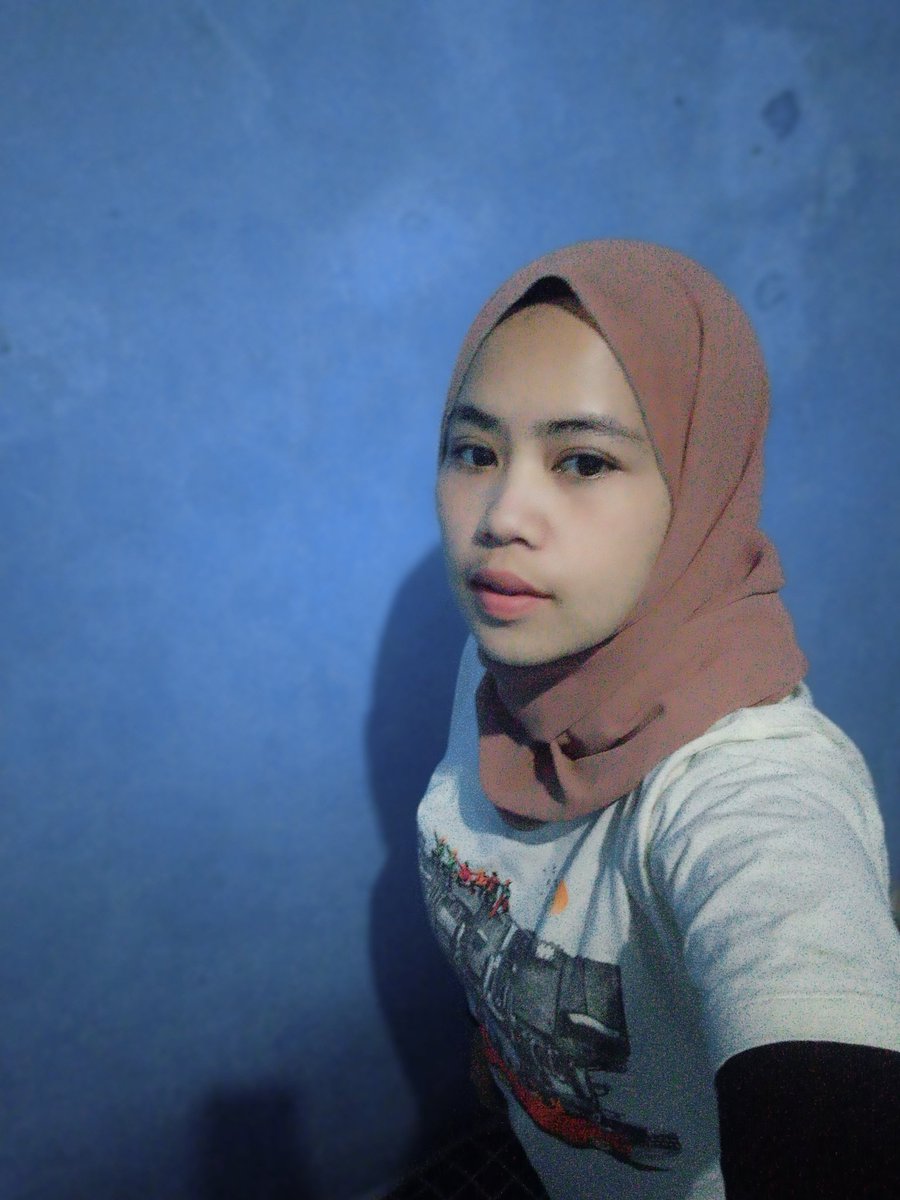 Indyhome__'s tweet photo. Like, Camera, Action😅 https://t.co/vkXqrPCxy7