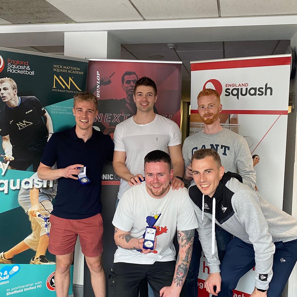 nickmatthew's tweet photo. Hosts @Hallamshire were victorious in the Over 35’s category as well as Runners-up in Mens, Juniors &amp; Racketball 🏆 🥈🥈🥈#dunlopnationalclubs @DunlopSquash @englandsr https://t.co/itzzQocDWF