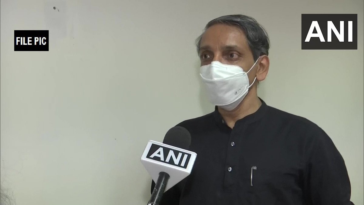ANI's tweet photo. In pursuant to representations from the candidates, regarding submission of online application form for UGC-NET December 2021 and June 2022 (merged cycles), it has been decided to extend the last date for submission and fee payment to 30 May 2022: UGC Chairman M Jagadesh Kumar https://t.co/m1ATQRtLVX