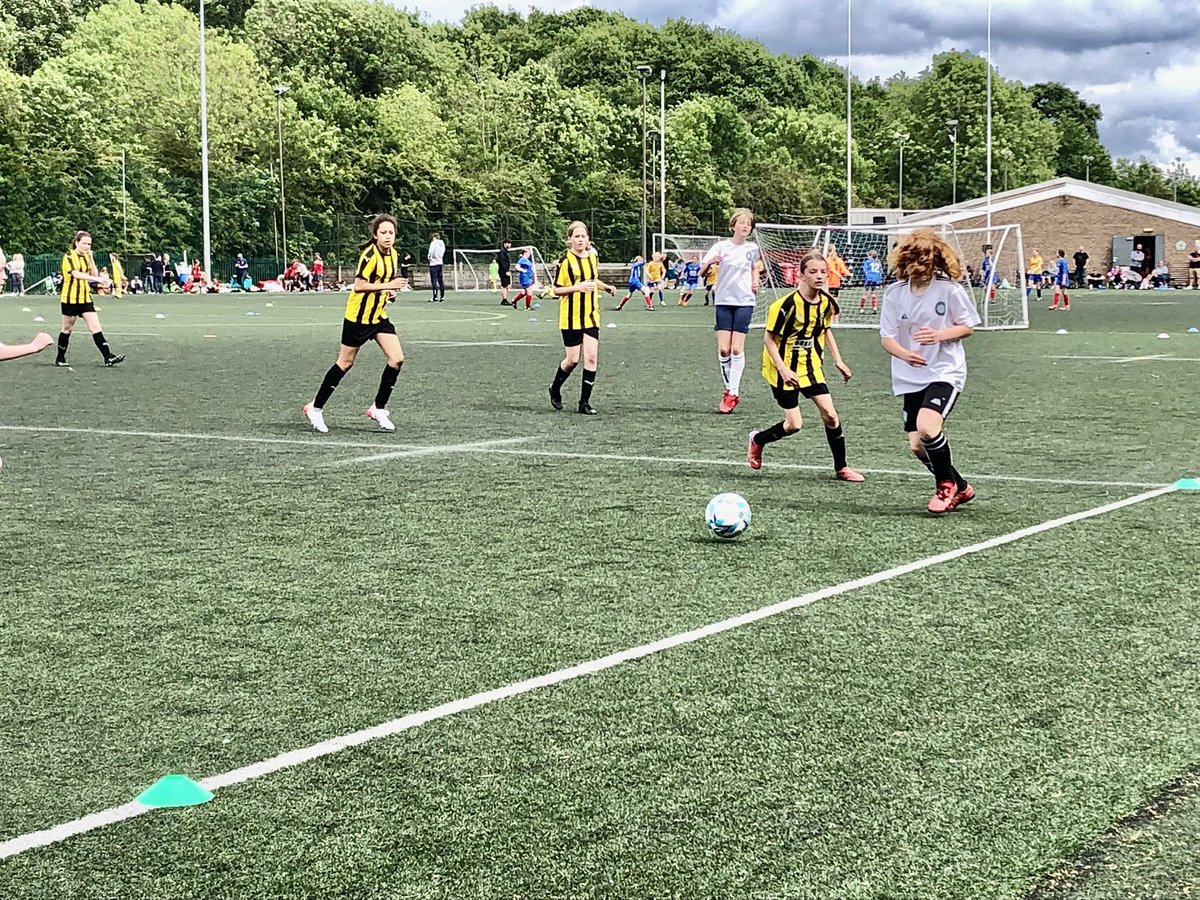 FCBluestarGirlsFooty tweet media