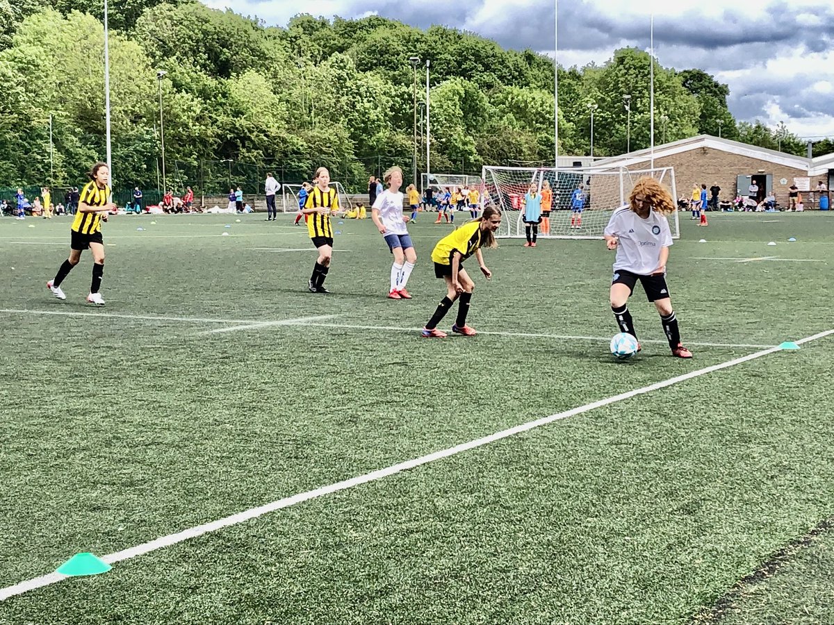 FCBluestarGirlsFooty tweet media