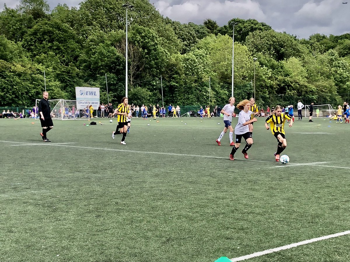 FCBluestarGirlsFooty tweet media