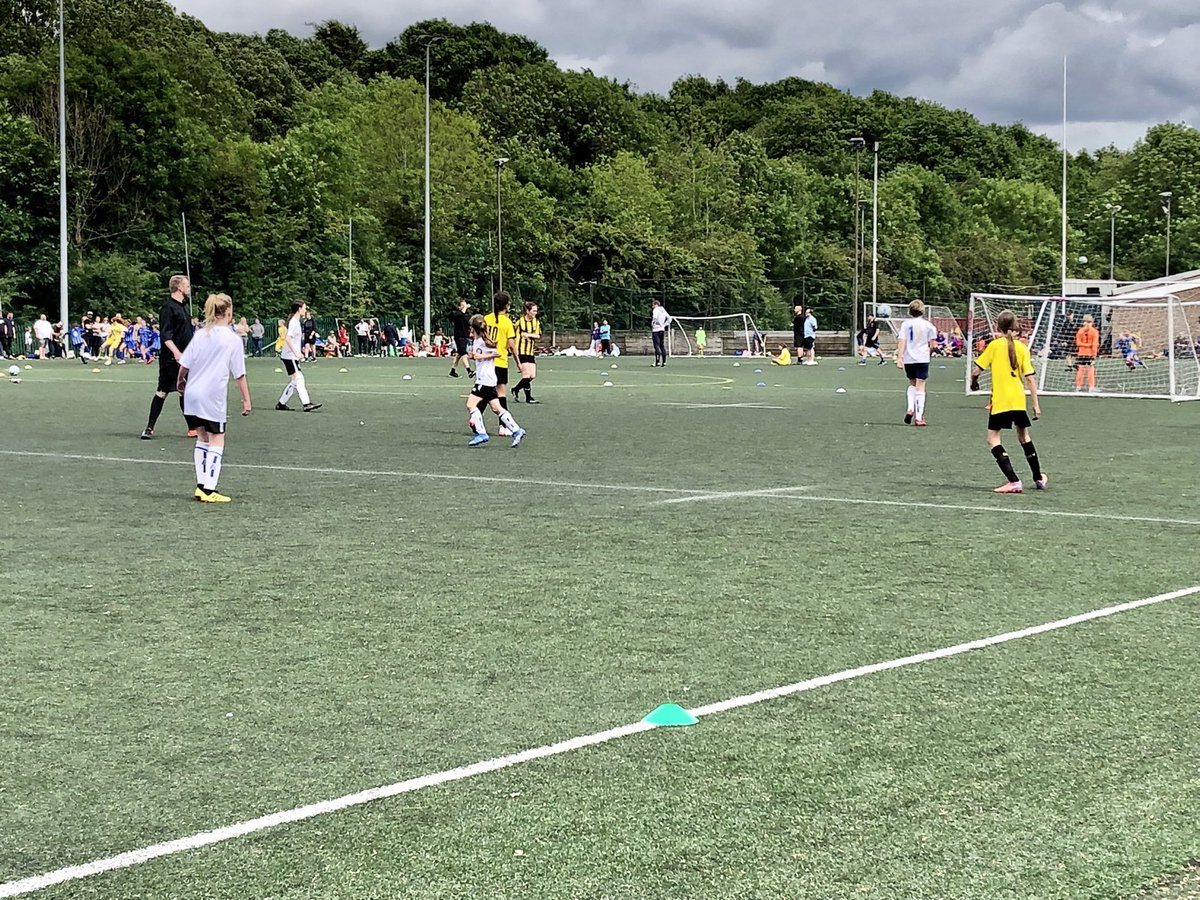 FCBluestarGirlsFooty tweet media