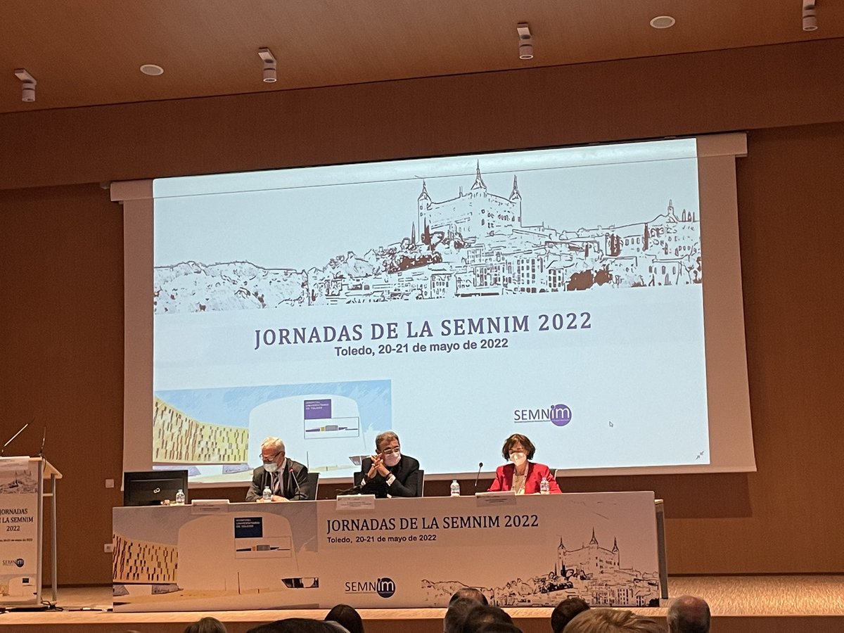 MaraNievesCabr1's tweet photo. #JornadasToledo2022 @SEMNIMoficial Primeras jornadas presenciales de #MedicinaNuclear tras pandemia. #Teragnosis #PETRM #InmunoPET. Seguimos avanzando juntos. Un lujo asistir con mis resis #SomosClinico y reencontrarnos con compañeros y amigos https://t.co/gabopWMSmG