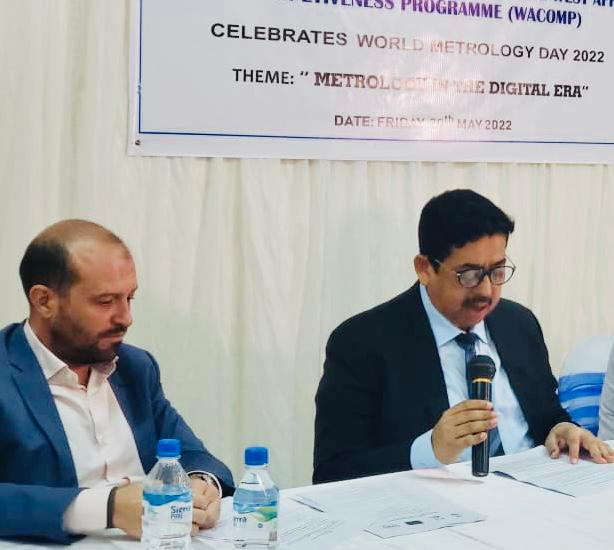 supdeeedactor's tweet photo. UNIDO Chief Technical Adviser Dr Shaukat H Malik and EU delegate share a word at the world Metrology day celebrations at the Standard Bureau Hall in Freetown https://t.co/ODkaAClZ2m