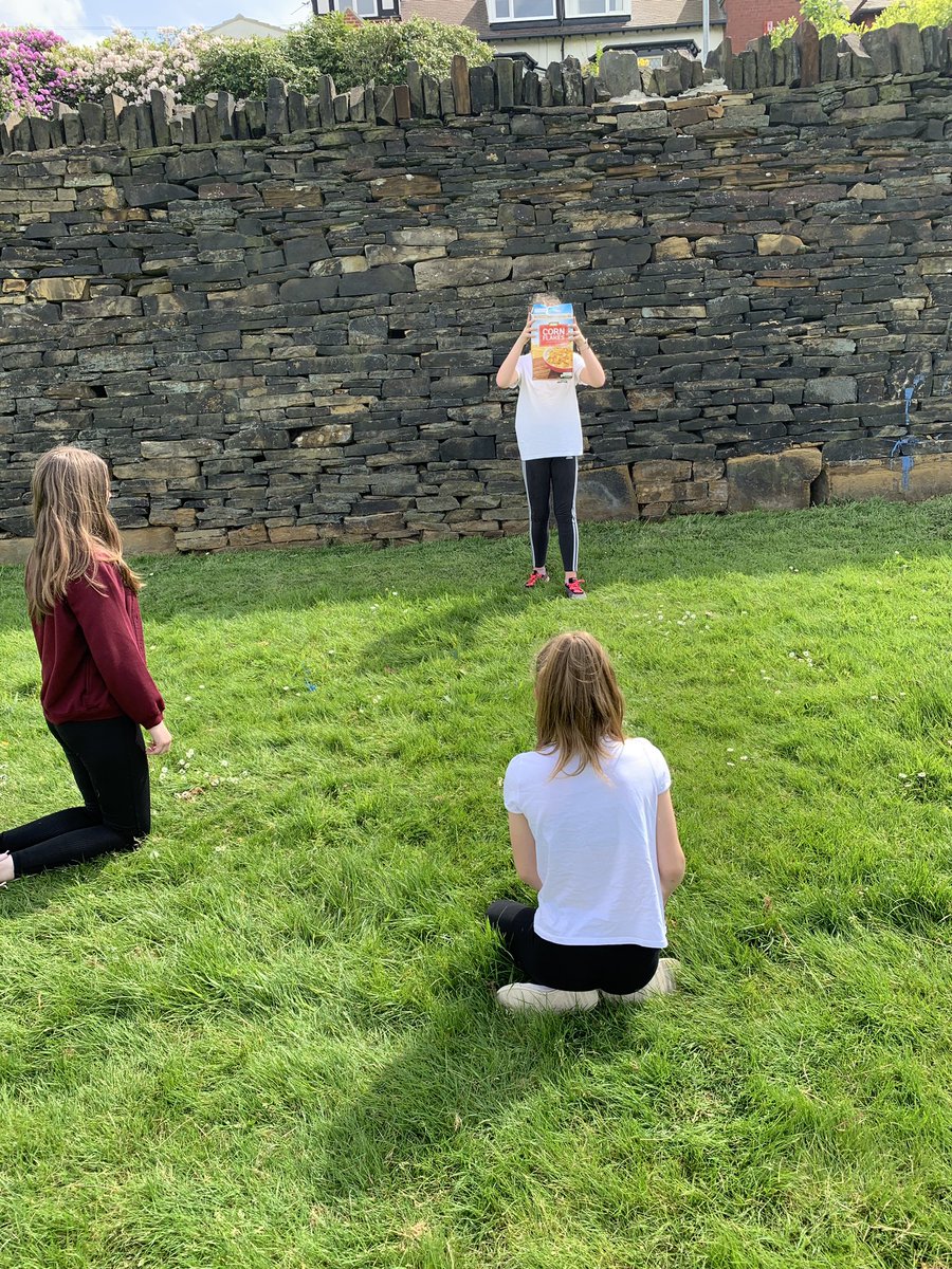 In Computing, Year 6 have been making their own adverts - filming started earlier this week! We definitely think we have some future film producers amongst us! 🎞🎥🎥🎥🎞