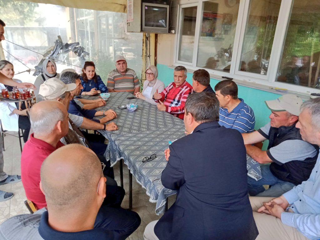 belginuygur10's tweet photo. 📍Gönen

📌 Bostancı Mahallesi
📌Buğdaylı Mahallesi

Hemşerilerimizle bir araya gelerek hasbihal ettik.

Hoş sohbetleri ve misafirperverlikleri için hemşehrilerimize teşekkür ederim https://t.co/m616XiQilE