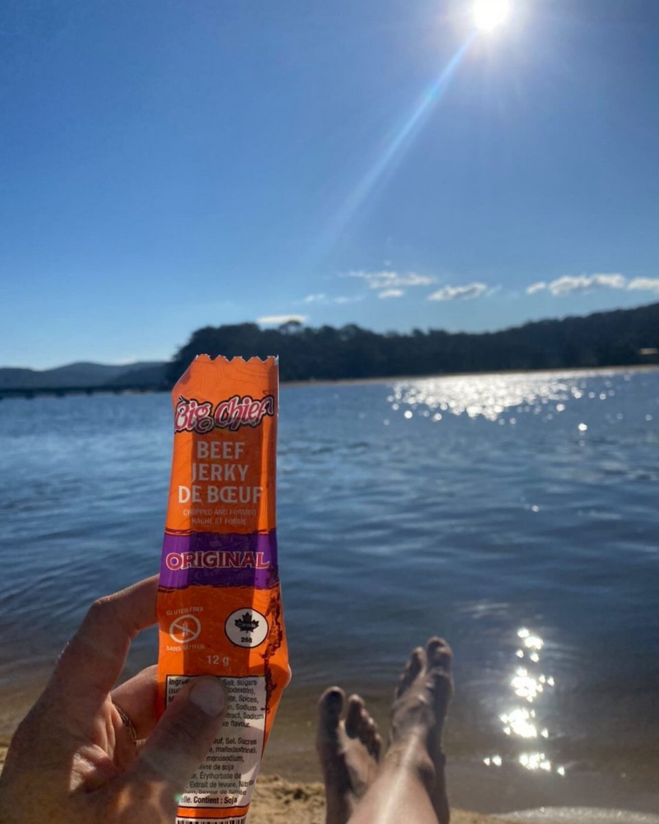 BigChiefBeef's tweet photo. Our tender beef jerky are the perfect grab-and-go protein snack!
#longweekendvibe #BigChiefLifestyle #BigTasteAdventure https://t.co/EDVOvWUCgY