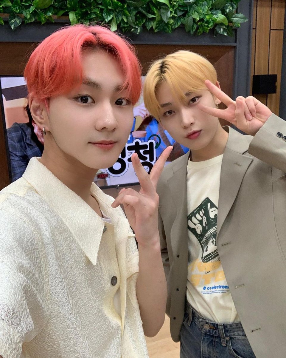 폭스 tweet media