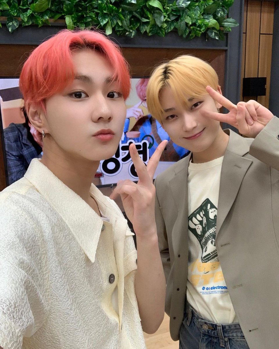 폭스 tweet media