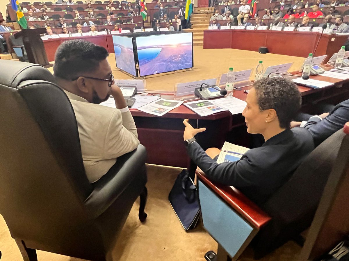 Hon. Kamina J Smith tweet media