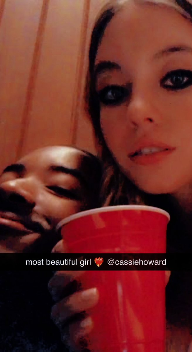 𝐜𝐡𝐫𝐢𝐬𝐦𝐜𝐤𝐚𝐲𝐬 added to his story.

@cagedbody  was  tagged.