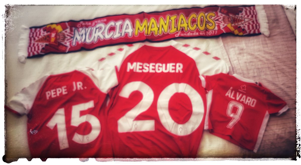¡Todo preparado para un día épico!

Nos jugamos dar un pasito más para volver a la división que el <a href="/realmurciacfsad/">Real Murcia CF</a> y la ciudad merecen.

En poco más de una semana, pasando las 2 eliminatorias, tendríamos un nuevo ascenso que devolvería parte de la ilusión a la afición grana.❤⚪